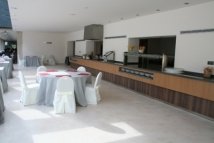 Salle petit déjeuner