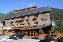  Hotel BringuÃ©