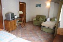 Triple room