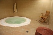 Jacuzzi